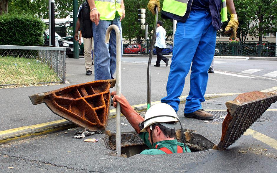 déboucher canalisation egout Paris 19